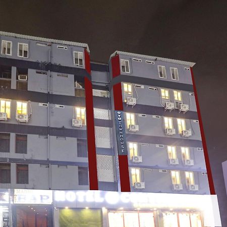 Townhouse S Continental Otel Haydarabad Dış mekan fotoğraf