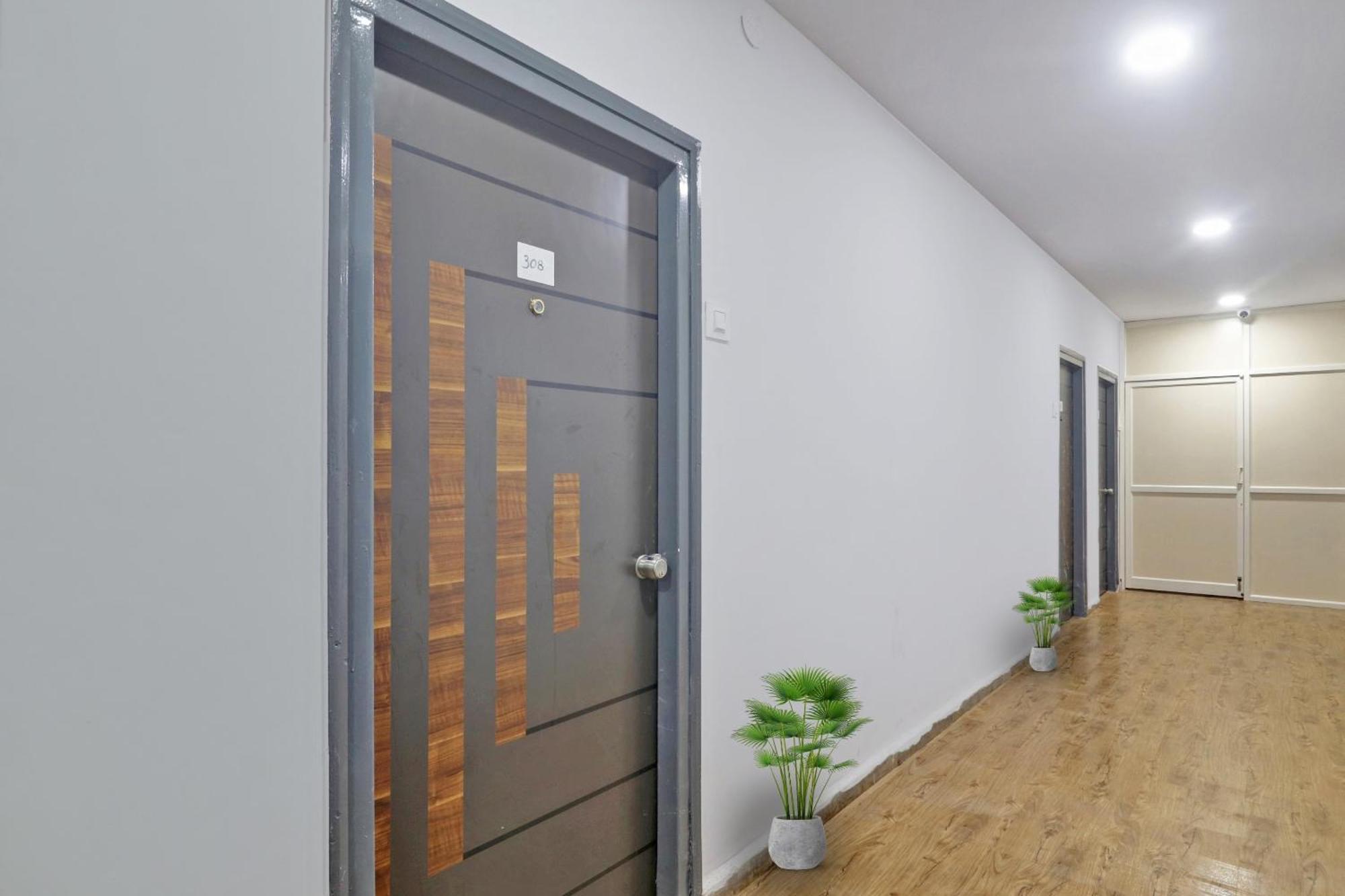 Townhouse S Continental Otel Haydarabad Dış mekan fotoğraf